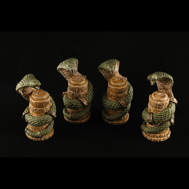 Cobra Pillar