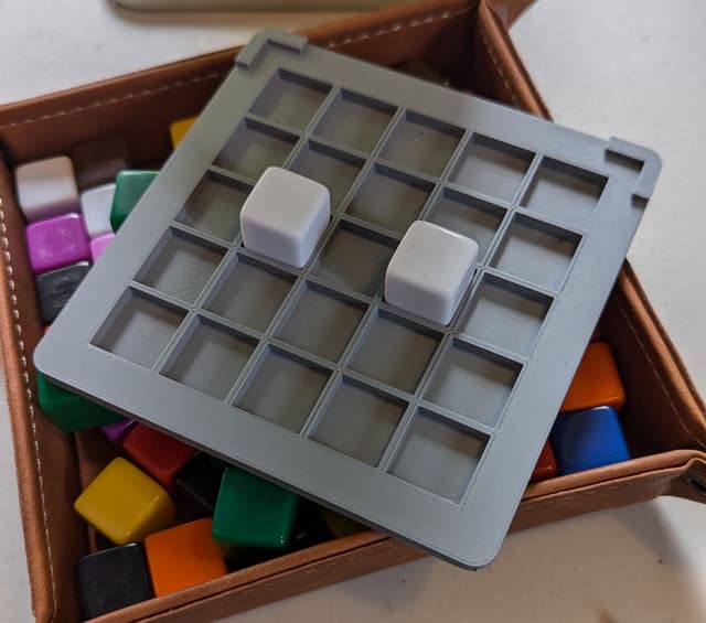 xTool F1 Laser - Base Plate - 16mm Dice 5x5
