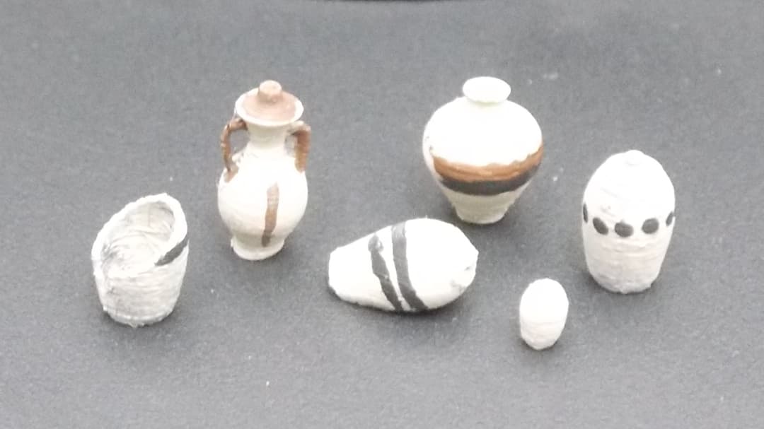 Urns