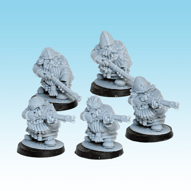 Dwarf with archebuses